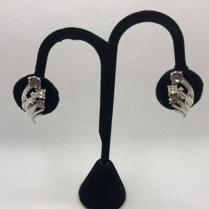 Vintage Coro Silver Tone Swirled Leaf Screw back Earrings